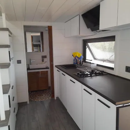 Lovin Goecek Tiny House Butterfly 샬레 *